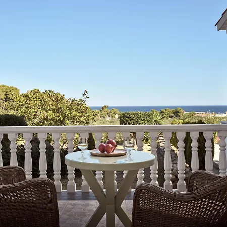 韦拉乔一室公寓及公寓式酒店 * Vasilikí