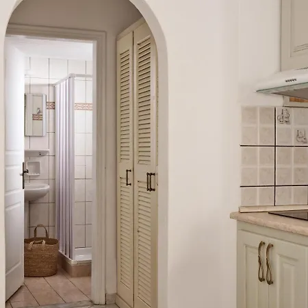 韦拉乔一室公寓及公寓式酒店