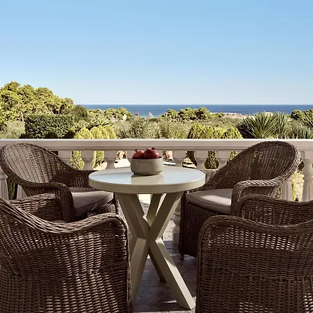 韦拉乔一室公寓及公寓式酒店 *